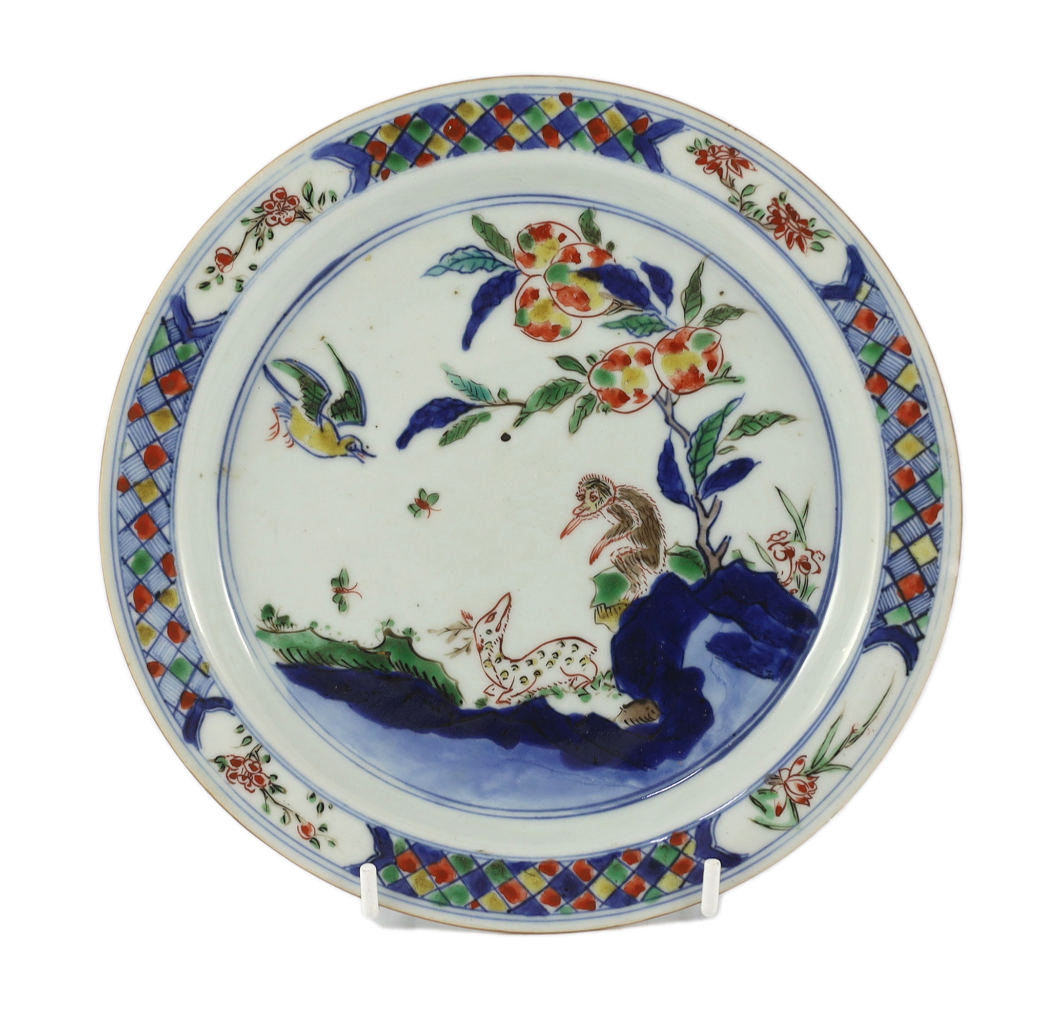 A Chinese Ming wucai porcelain Kaiseki dish, Chongzhen period c.1635, made for the Japanese market